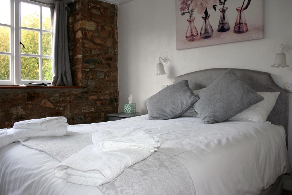 The Bark House Hotell Tiverton  Exteriör bild